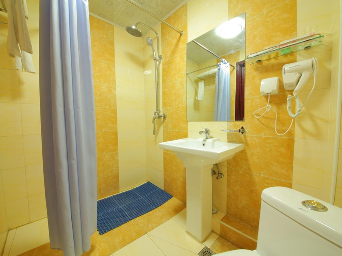 Bathroom 3, New World Hotel, Ulan Bator
