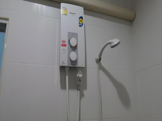 Bathroom 2, Moon Dance Hostel, Ko Phangan