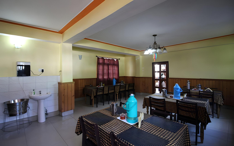 Food & Drinks 3, Rufina Royal Lachung, North Sikkim