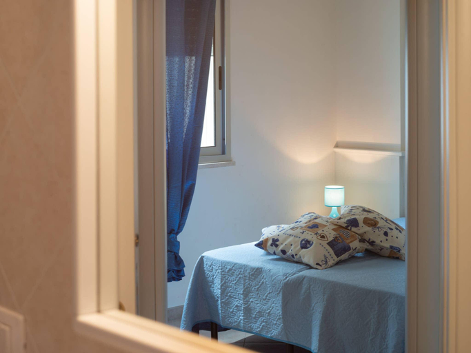 Bedroom 2, Bright Apartment Near The Beach In Otranto, Lecce