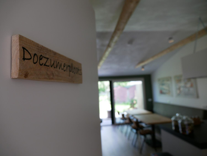 Others 4, Doezumertocht, Grootegast