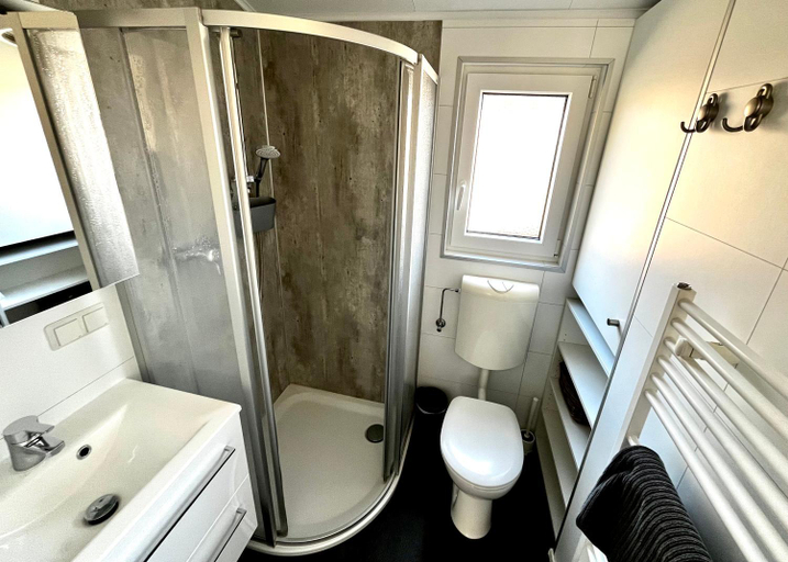 Bathroom 2, Beach Chalet- Sauna inklusive Kinder und Hunde Willkommen, Ostholstein