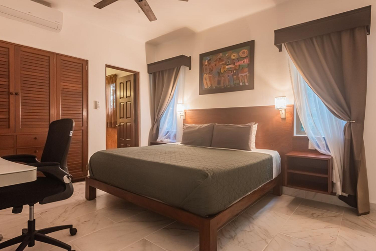 Bedroom, Luxurious 6-Bedroom Villa with Private Pool in Playa del Carmen, Cozumel