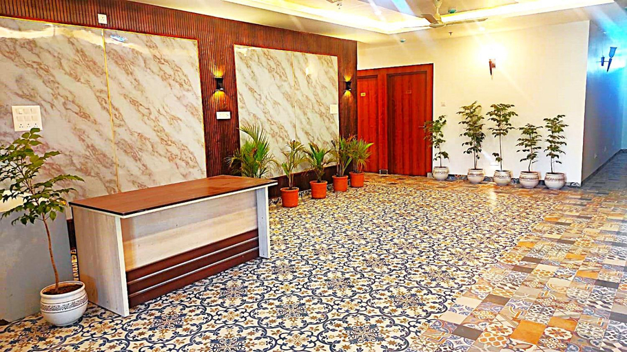 Public Area, Little Mastiff Dharamshala Airport, Kangra