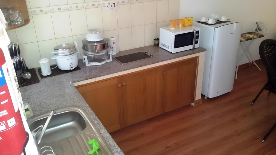 Others 4, Farida Apartments
