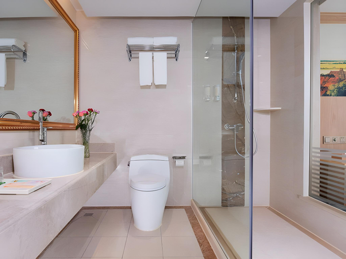 Bathroom, Vienna Hotel Guangdong Shaoguan Shiliting, Shaoguan