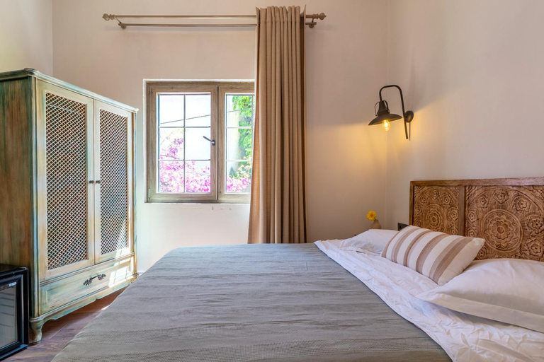 4, Mediha Hanım Konagı Alacatı, Çeşme