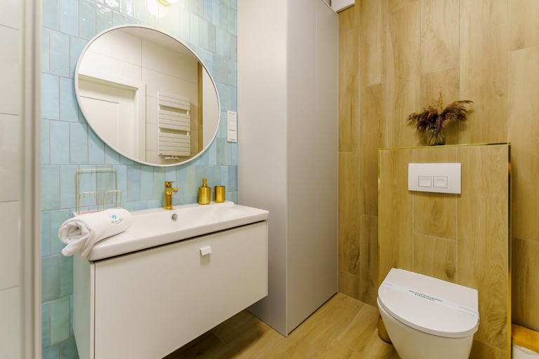 Bathroom 2, POLANKI AQUA FAMILLY RESORT PREMIUM baseny, wellness, blisko morza, Kołobrzeg