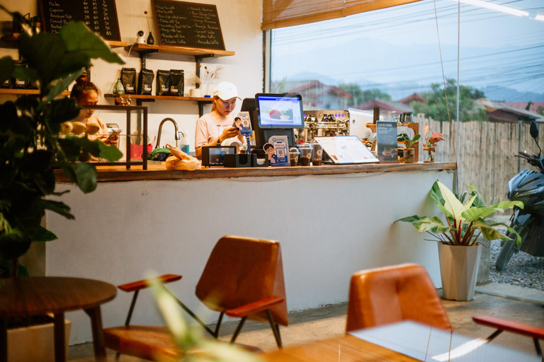 Coffee shop 5, Pool Party Hotel, Vangvieng