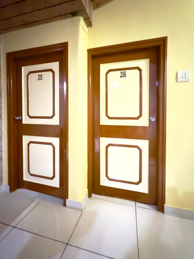 Bedroom, Hotel Madhuram, Gir Somnath