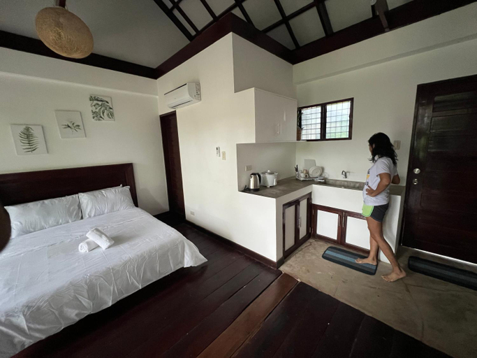 Others 3, Siargao Khriscesstim Homestay, General Luna