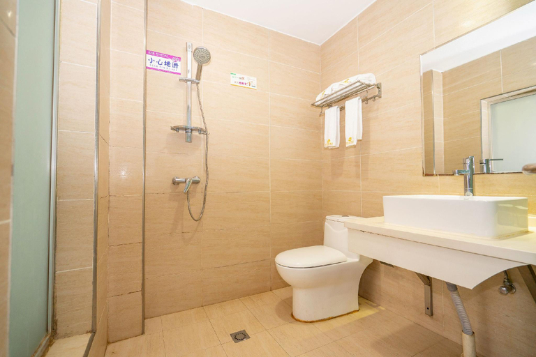 Bathroom 3, Yixuan Anlai Hotel (Macheng Plaza), Huanggang