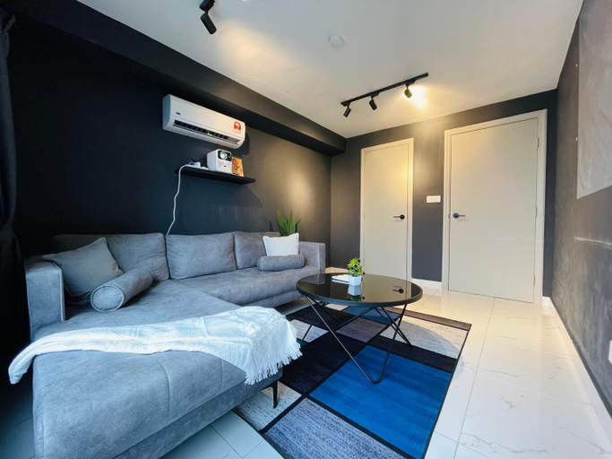 Others 3, Arte Cheras Duplex by DeUrban, Kuala Lumpur