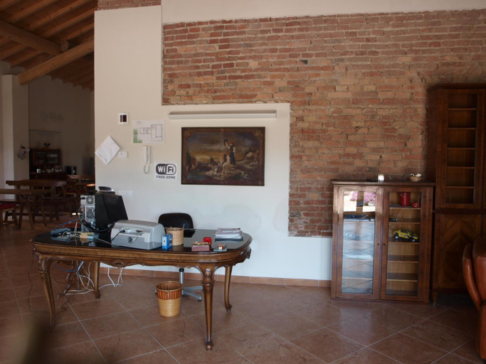 Others 5, La Cascina del Sole, Cremona