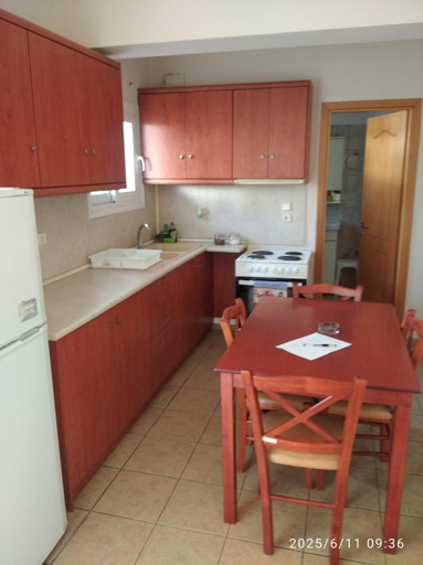 Others 4, Lihas Studios, Central Greece
