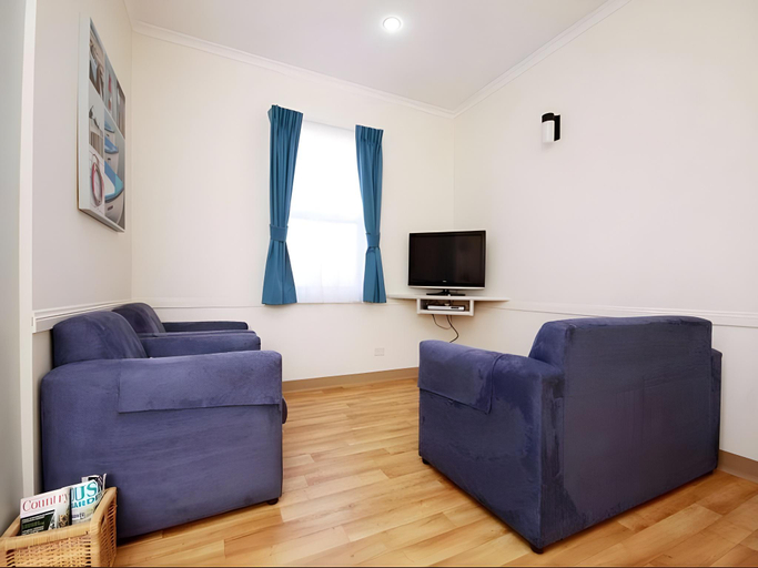 Others 4, Forster Holiday Village, Great Lakes