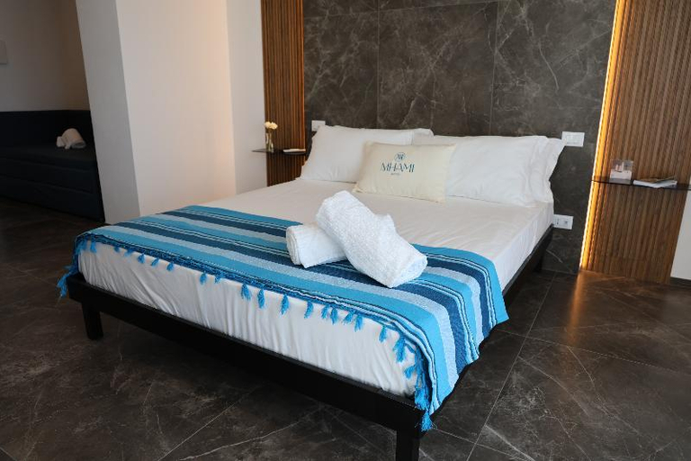 Bedroom 2, Hotel Mhami, Taranto