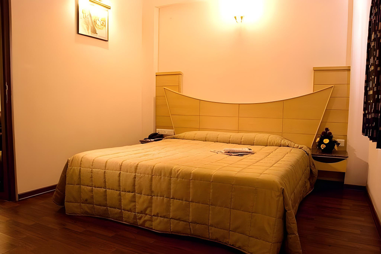 Bedroom 3, Plaza Inn Business Hotel, Coimbatore