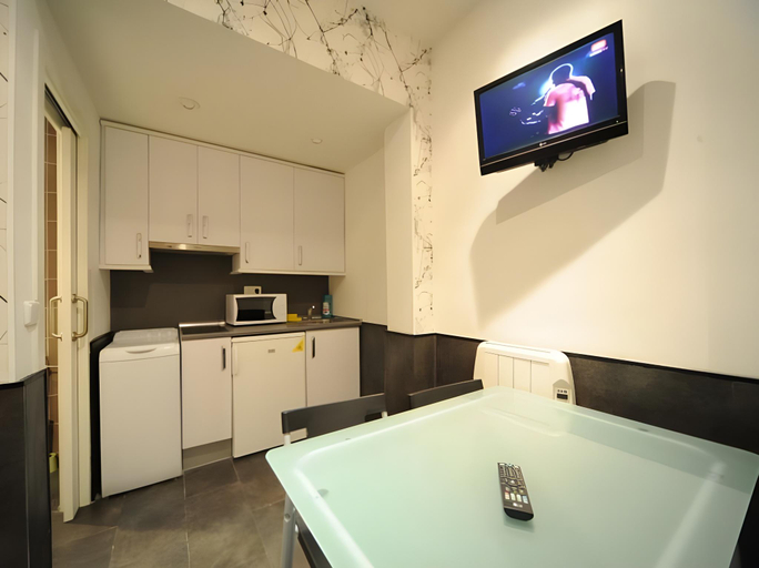 Others 4, Apartamentos Madrid Atocha, Madrid