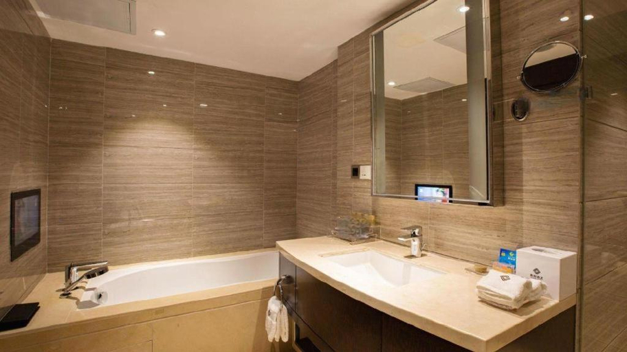 Bathroom 5, Noble Jasper Hotel Huizhou, Huizhou