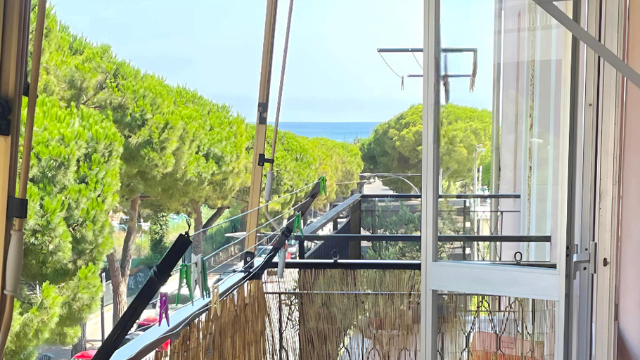 Others 2, House of Sun, beach 400m + free parking, Albenga, Savona