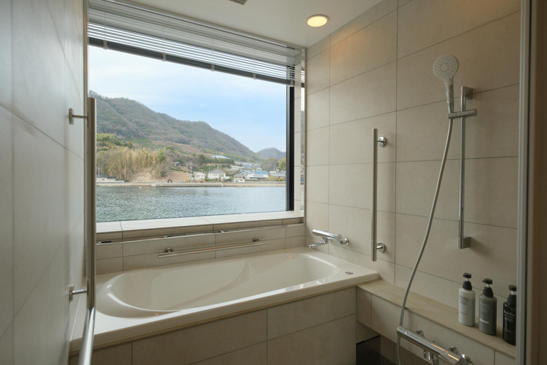 Bathroom 3, BONAPOOL, Onomichi