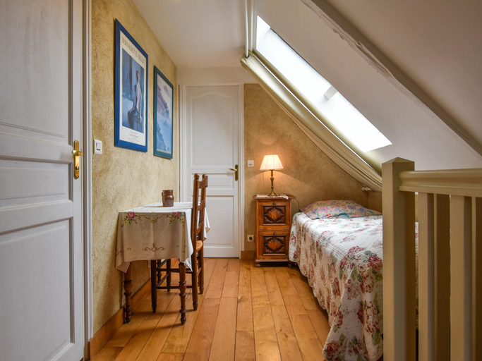 Bedroom, Breton Escape in Querrien, Finistère