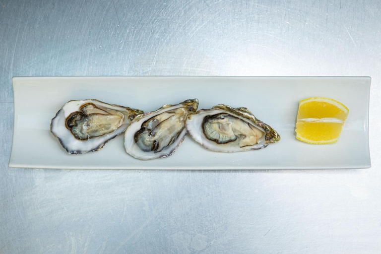 Food & Drinks 4, Ashes Seafood Restaurant Accommodation