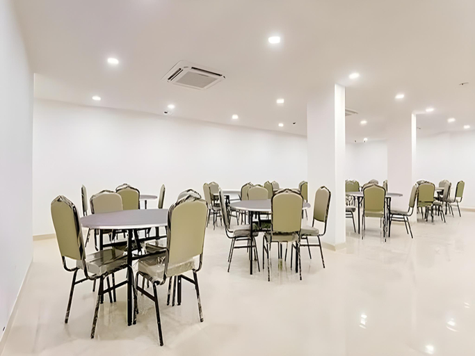 Food & Drinks 4, Via Wedding Hut 51, Gurgaon