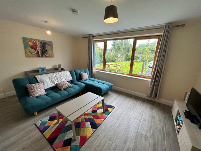 Others 5, Two bedroom ground floor apartment, professionally managed, Dublin