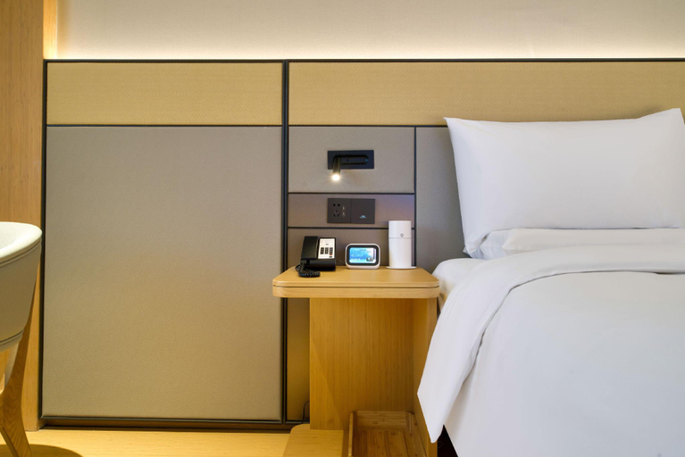 Bedroom 2, Ji Hotel Taizhou Tiantai Mountain, Taizhou