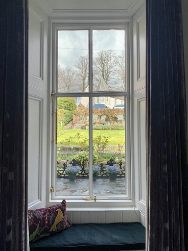 Others 5, Leven House, Perthshire and Kinross