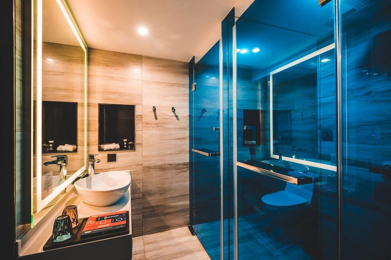 Bathroom 3, M Hotel, Shenzhen