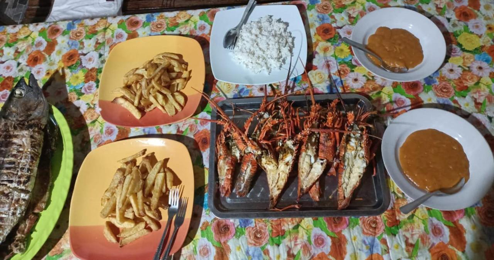 Food & Drinks 3, Lilys Nias Surf Camp, South Nias
