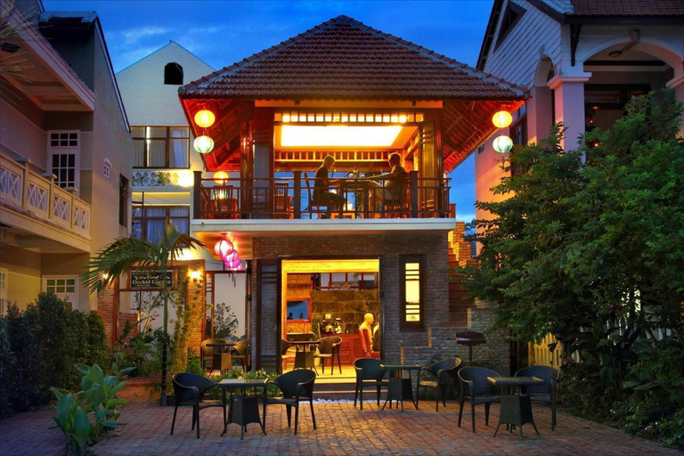 Bar 4, Villa Orchid Garden Riverside, Da Nang