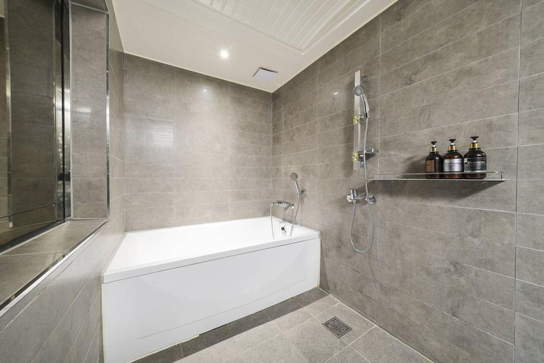Bathroom 3, Incheon (Juan) Tomato Hotel, Nam