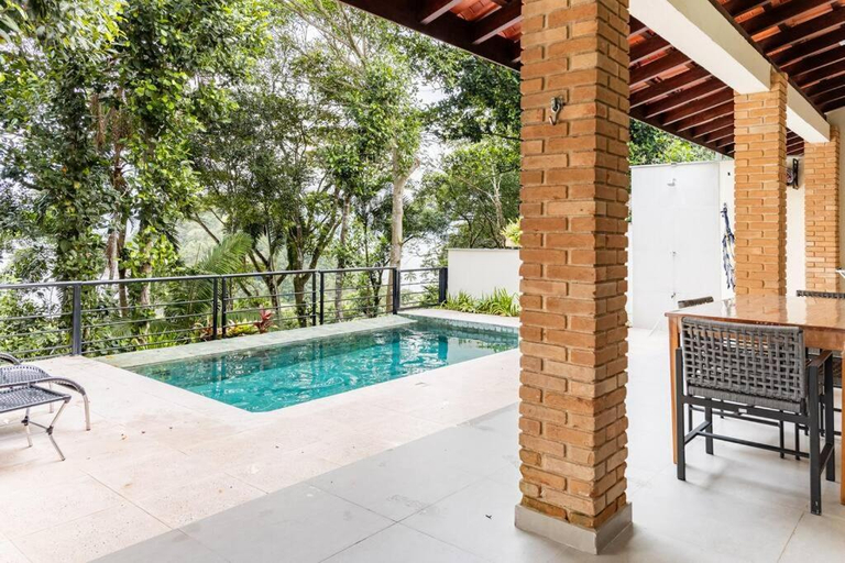 Sport & Beauty 2, Villa Ubud - Casa com piscina privativa e vista para o mar em Ubatuba, Ubatuba