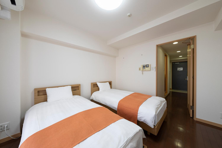 Bedroom 2, Crystal Court Namba, Osaka