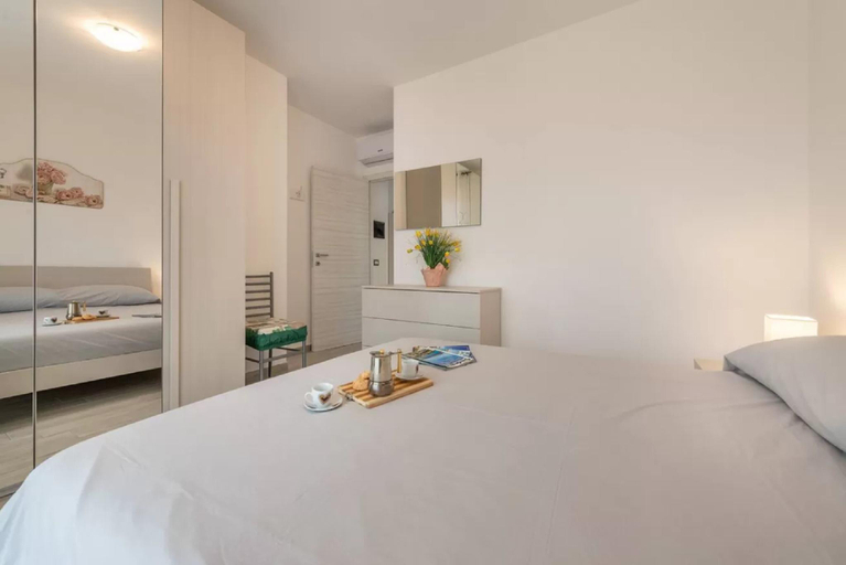 Bedroom 2, Modern apartment for 4 guests near Alghero beach, Sassari