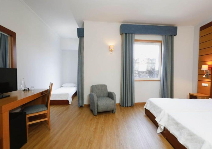 Bedroom 2, Hotel Palácio dos Melos, Viseu