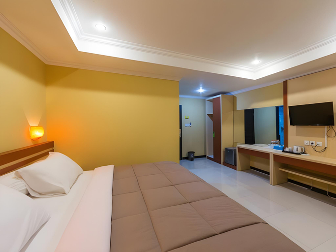 Bedroom 2, Sylvia Bali Suite Residence, Denpasar