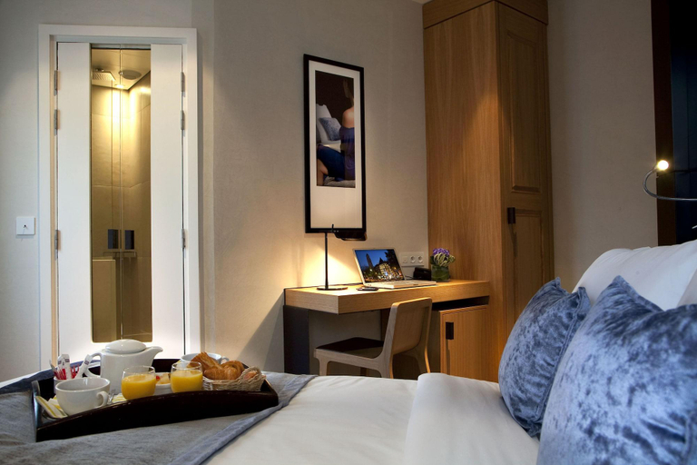 Bedroom 3, Marceau Champs-Elysees, Paris