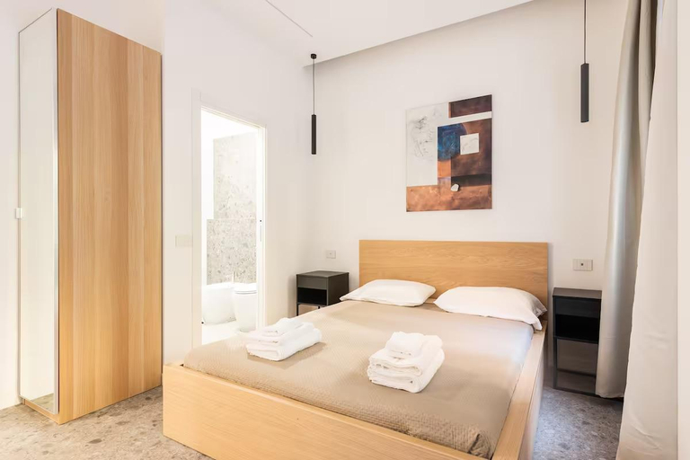 Bedroom 2, Roma private rooms Vatican City, Roma