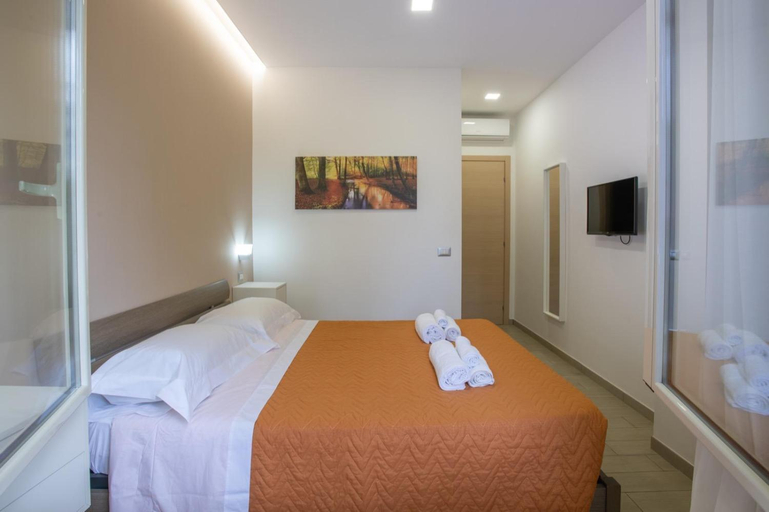 Bedroom 2, Nemesi, Salerno