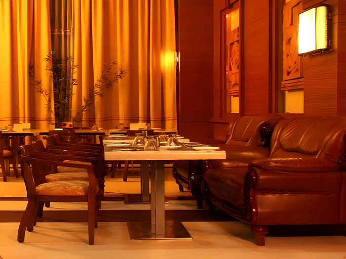 Food & Drinks 4, Hotel East Park, Bilaspur