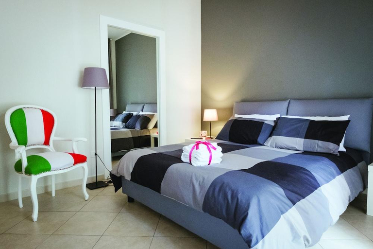 Bedroom 2, Kaktus B&B, Bari