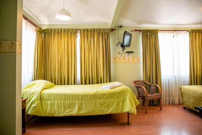 Bedroom 2, Ayelen Apart Hotel, El Loa