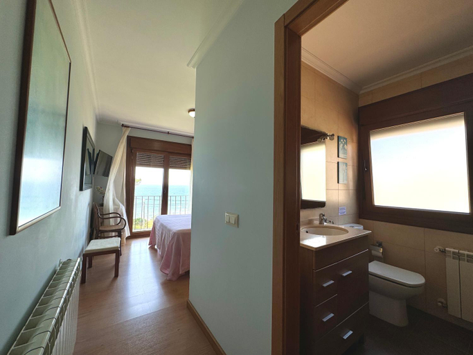 Others 4, ROOMS PEREGRINOS A Casa Alicia, Pontevedra