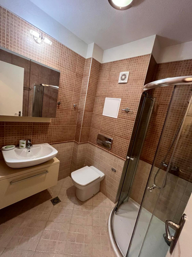 Bathroom 3, Oasis Resort Apartments, Tsarevo