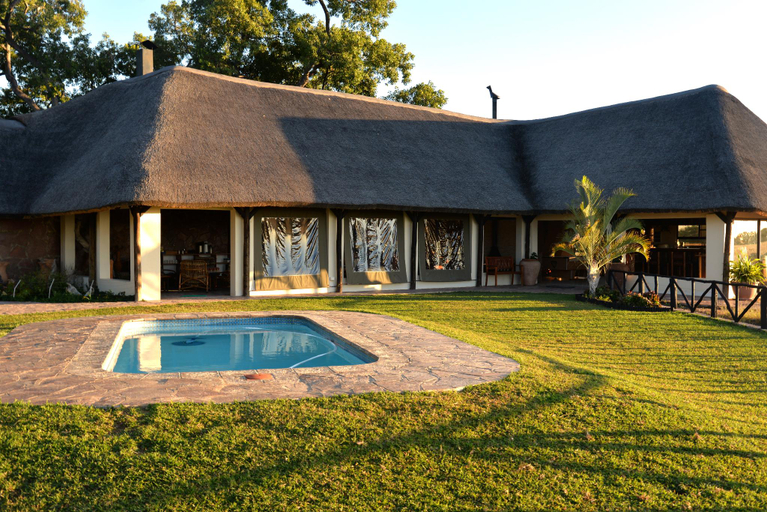 Exterior & Views, Omukuyu Wildlife Lodge, Otavi
